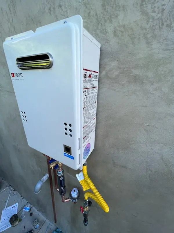 Tankless water heater installation for La Paloma homes